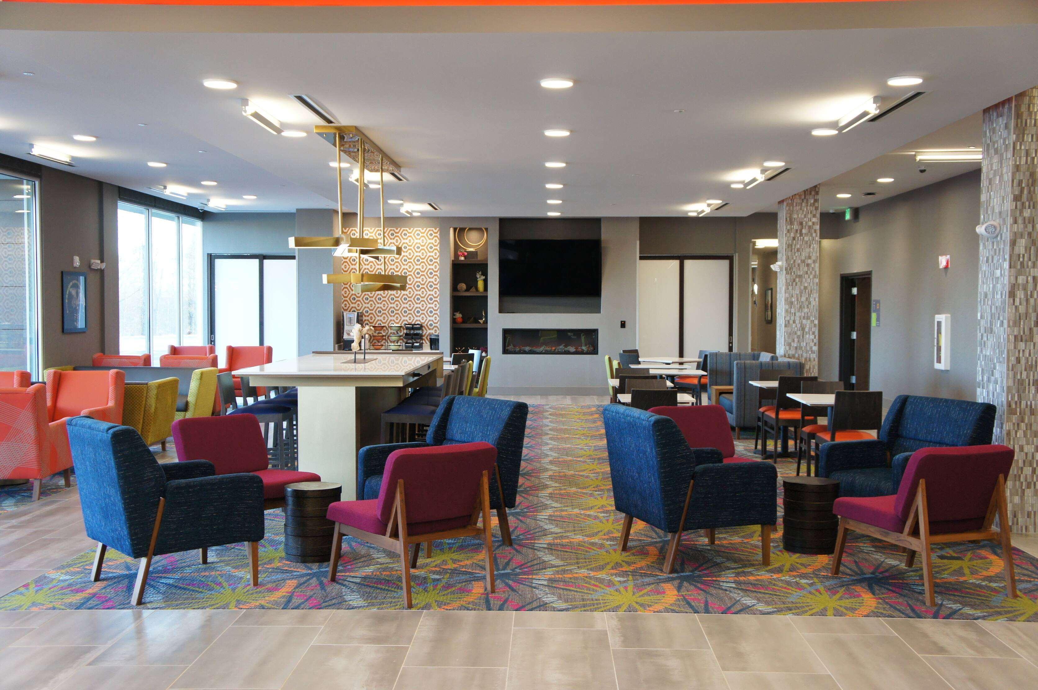 La Quinta Inn & Suites By Wyndham Braselton Exteriör bild